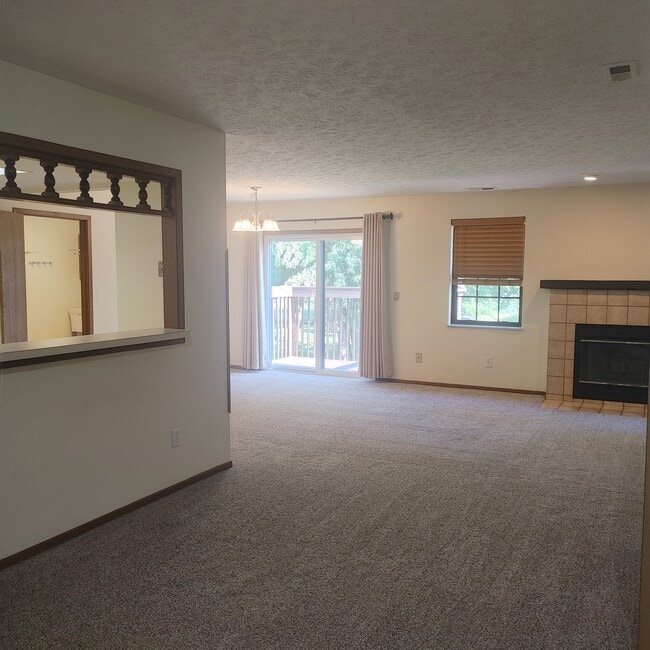Building Photo - 1276 Robbins Run Ct