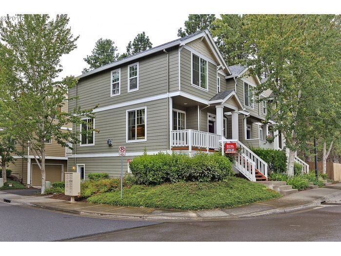 Primary Photo - 1123 SW 160th Ave