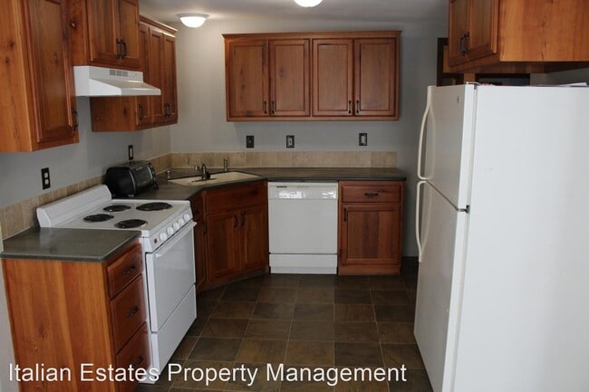Building Photo - 3 br, 2 bath House - 724 Fremont St.