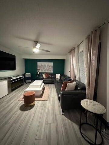 Foto del edificio - 7716 77th Way