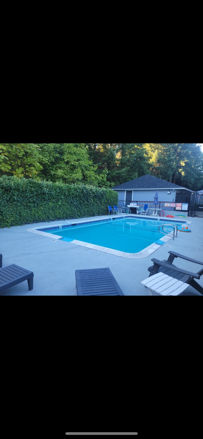 Foto del edificio - 1040 Columbia Ridge Dr