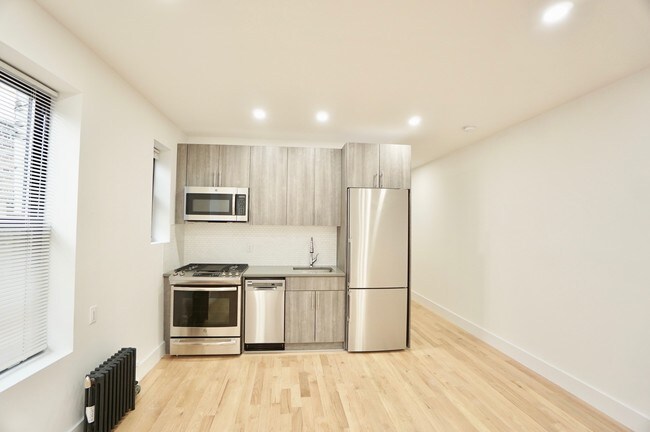 Foto del edificio - 3505 Broadway