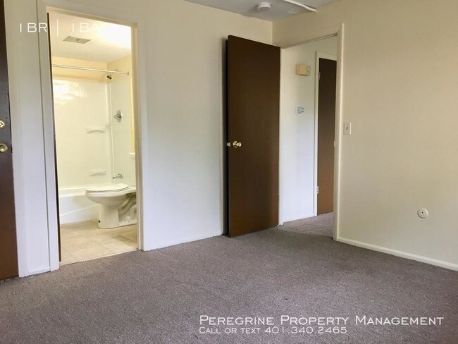 Building Photo - 1 bedroom in Pawtucket RI 02860