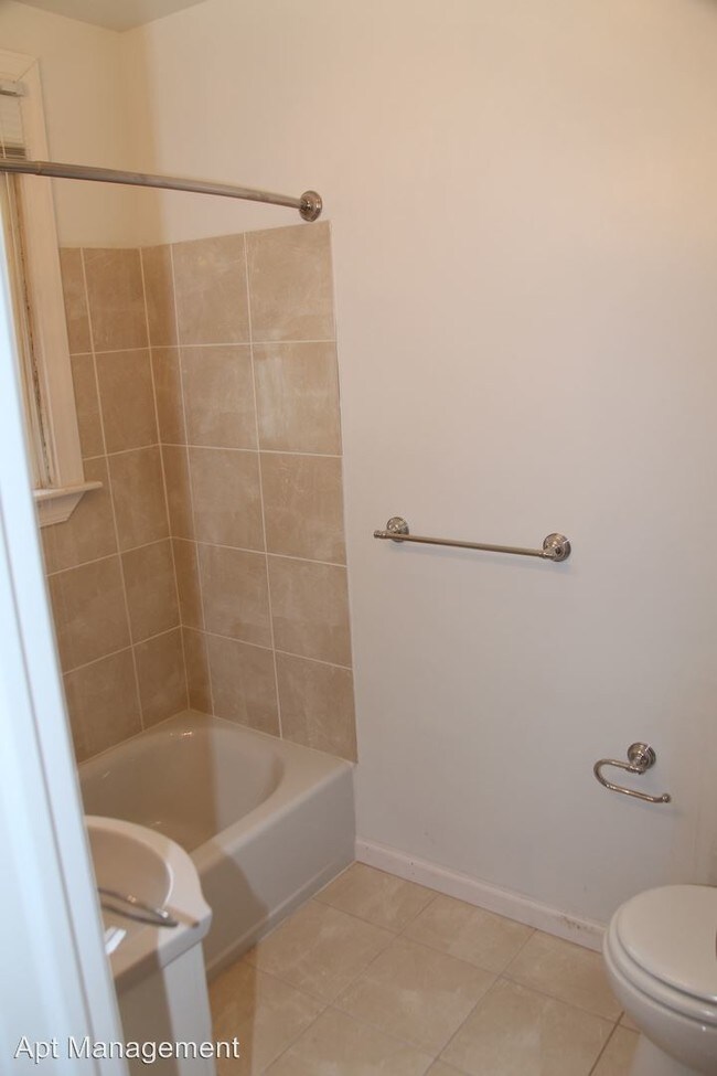 Foto del edificio - 2033 E Darby Rd