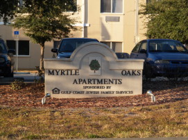 Foto principal - Myrtle Oaks Apartments