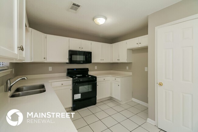 Foto del edificio - 703 Stonebridge Terrace