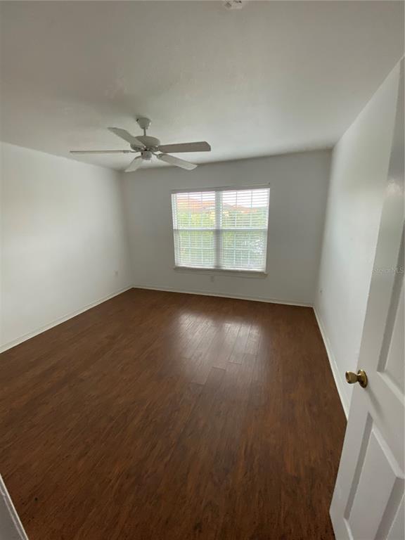 Building Photo - 5467 Vineland Rd