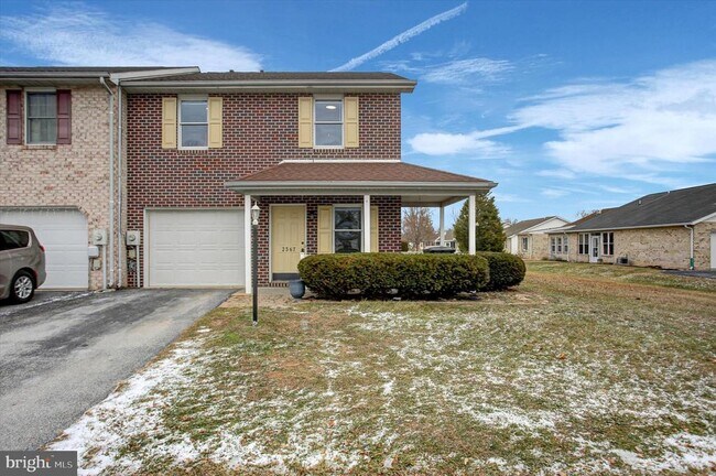 Foto del edificio - 2367 McCleary Dr