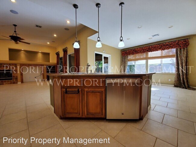 Building Photo - 3 br, 2 bath House - 10155 Trellis Rose Ct