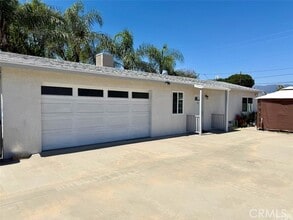 Building Photo - 18421 E Cypress St