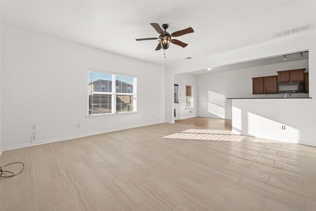 Foto del edificio - 20807 Echo Manor Dr