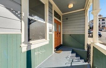 Building Photo - 3048 Polk St
