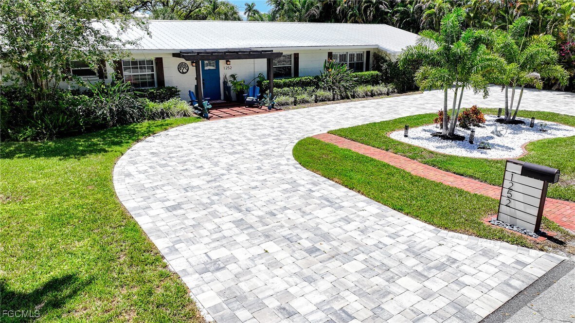 Foto principal - 1252 Carlene Ave