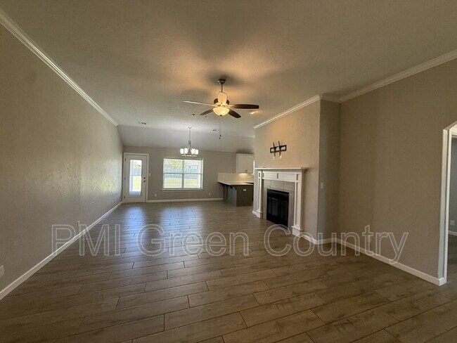 Foto del edificio - 21025 E 40th Pl S