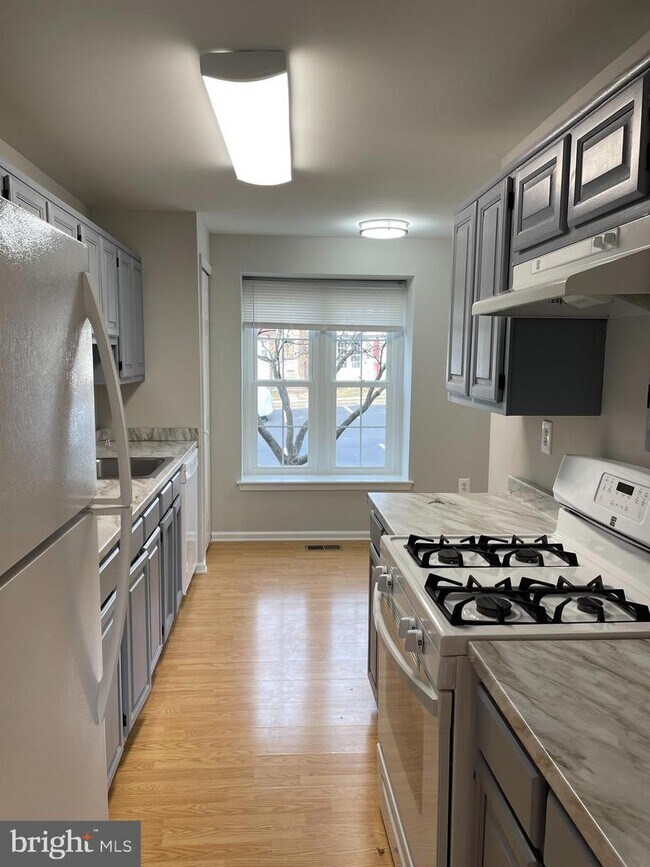 Foto del edificio - 14435 Four Chimney Dr