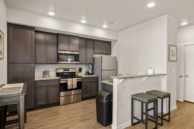 Foto del edificio - Beautiful Home in Garden City!