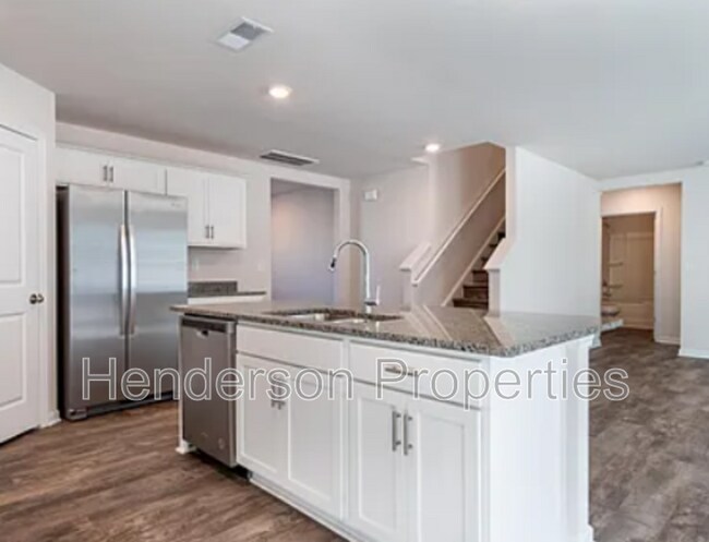 Foto del edificio - 2844 Sherrills Strm Dr