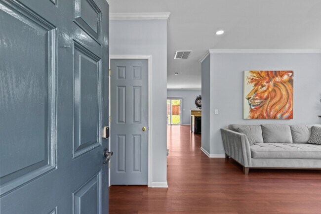 Foto del edificio - 4531 Dalbeth St