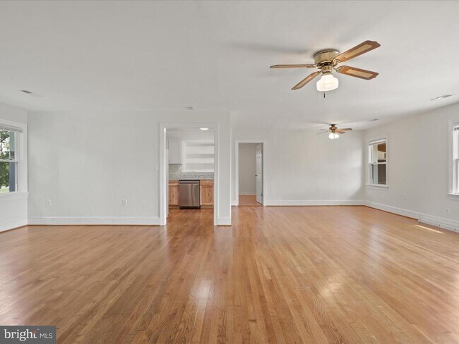 Foto del edificio - 6721 Winchester Rd