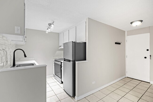 Foto del edificio - Updated 2-bedroom condo in Denver!