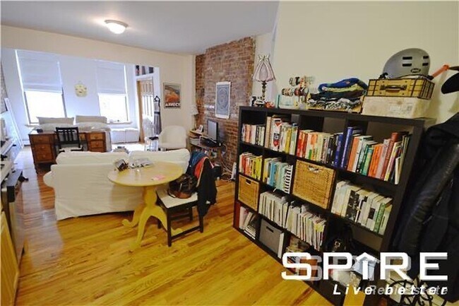 Foto del edificio - 814 10th Ave