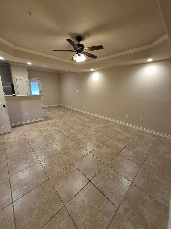 Foto del edificio - 6510 Marcel Wy