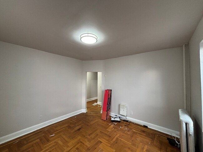 Foto del edificio - 5307 Palisade Ave