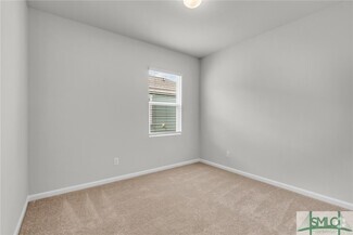 Building Photo - 141 Shade Tree Dr