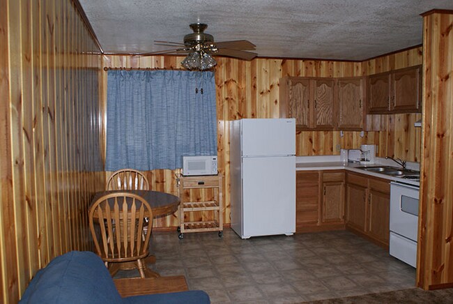 Foto del edificio - 237 E White Mountain Blvd