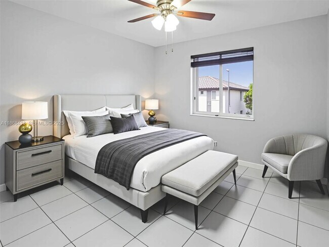 Foto del edificio - 5755 NW 109th Ave