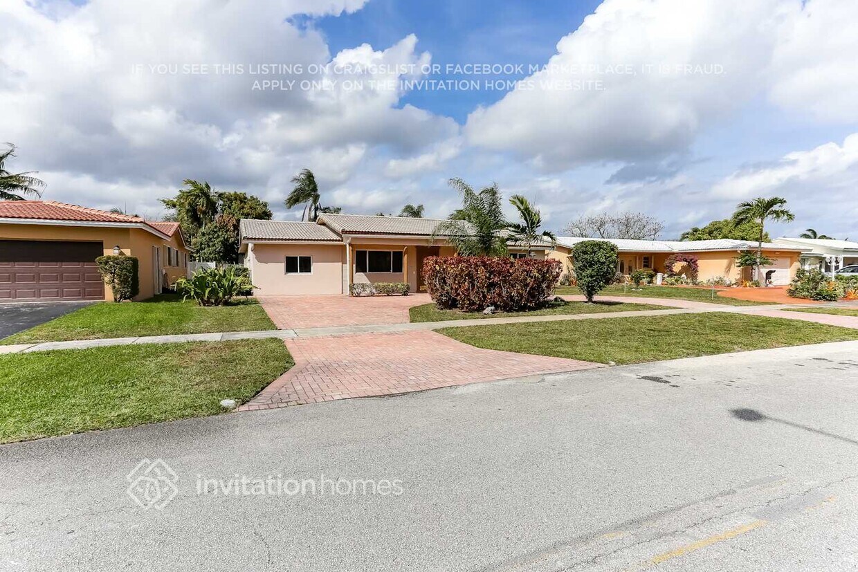 Foto principal - 5515 Cleveland St