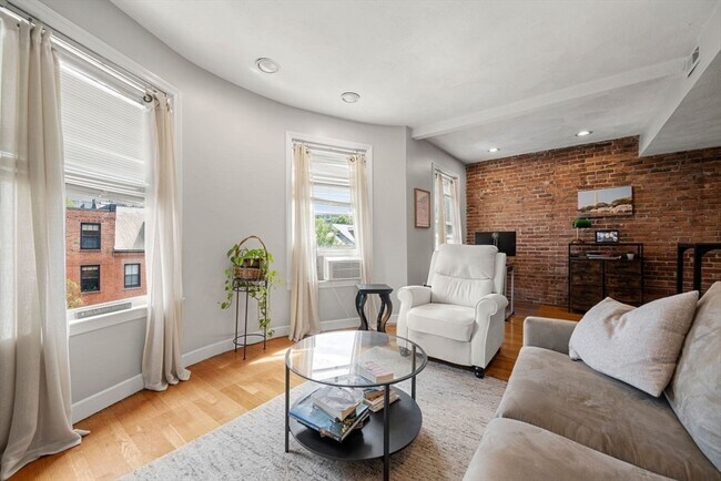 Foto del edificio - 277 Shawmut Ave