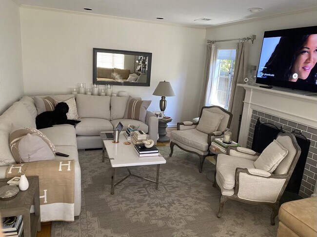 Foto del edificio - 2107 Eaton Ave