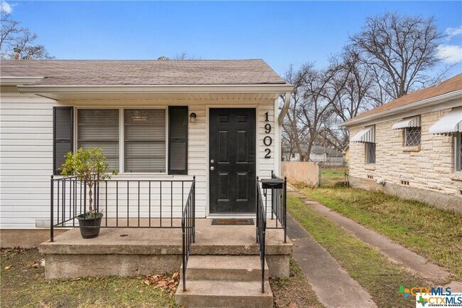 Foto del edificio - 1902 S 9th St