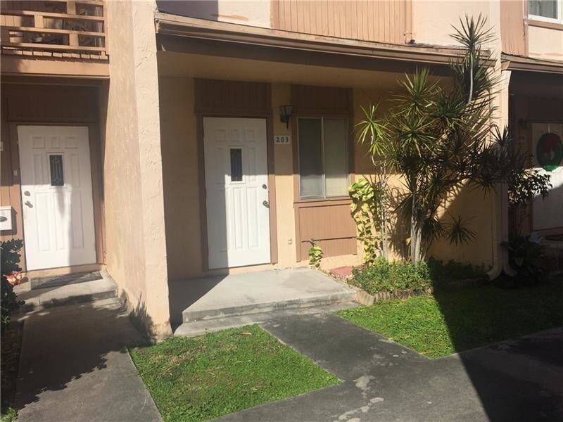 homes for rent in hollywood fl 33020