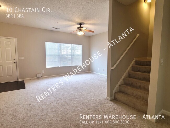 Building Photo - Move In Ready! Spacious 3 Bedroom Townhome...