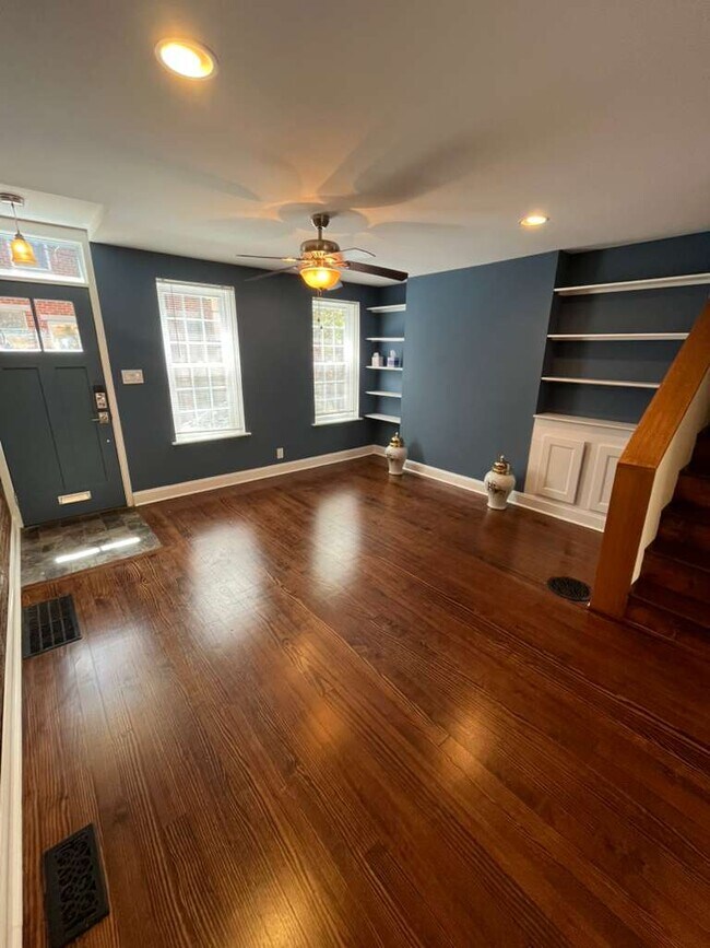 Foto del edificio - 2033 Kater St