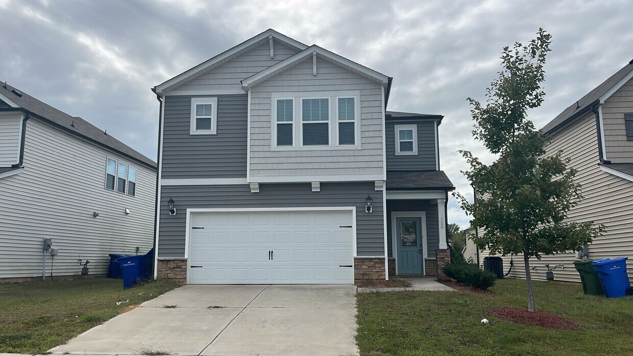 Primary Photo - 128 Boone Lake Way