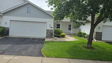 Building Photo - 11683 Alpine Dr