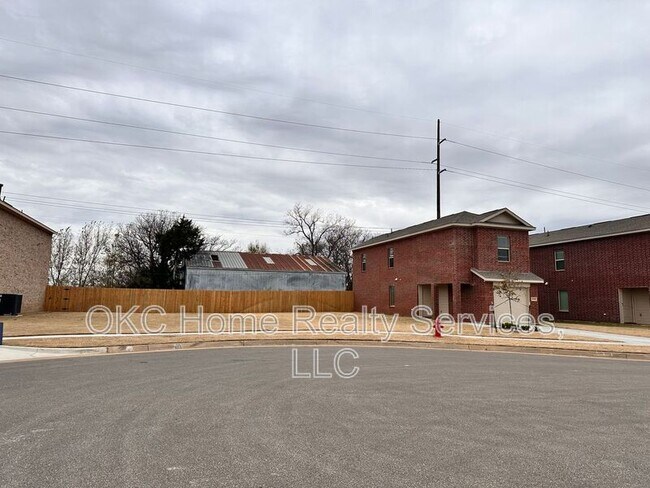 Foto del edificio - 2318 Wolford Ct