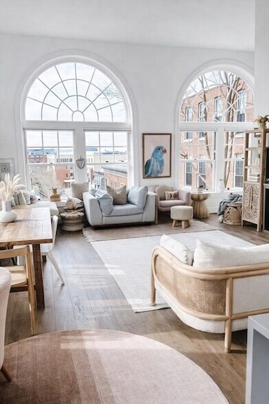 Building Photo - 217 Essex St