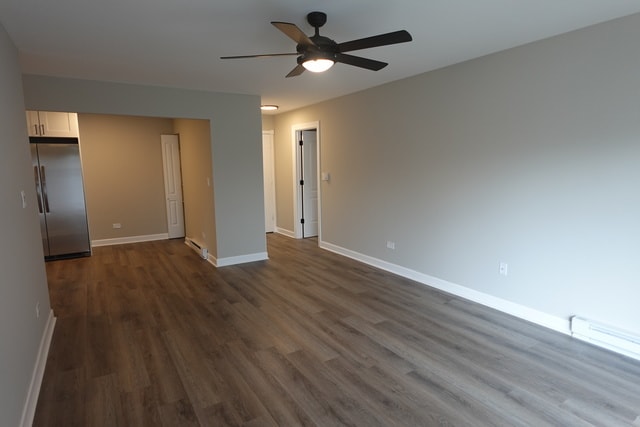 Building Photo - 870 E Old Willow Rd