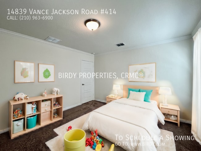 Foto del edificio - "Spacious 4 Bed, 3 Bath Rental in San Anto...