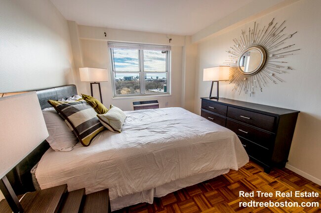 Foto del edificio - 185 Freeman St