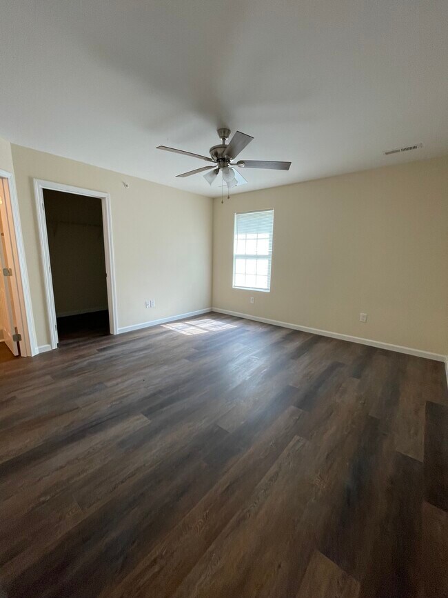 Foto del edificio - 2818 Brooks Landing Way