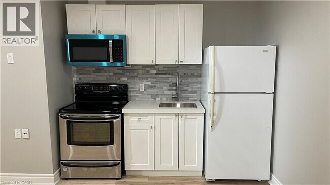 Photo du bâtiment - 69 E Main St