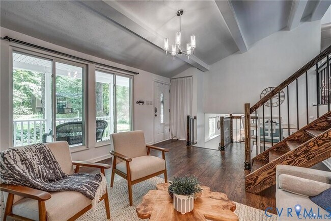 Foto del edificio - 13324 Thornridge Ln