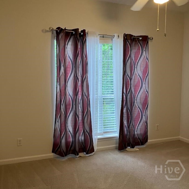 Foto principal - 186 Sterling Woods Dr