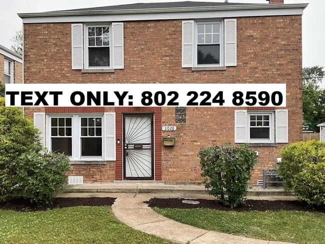 Building Photo - 2735 N 75th Ct