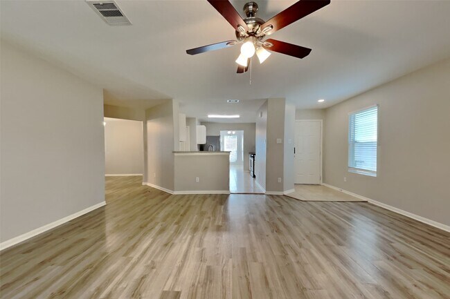 Foto del edificio - 16624 Foursquare Dr